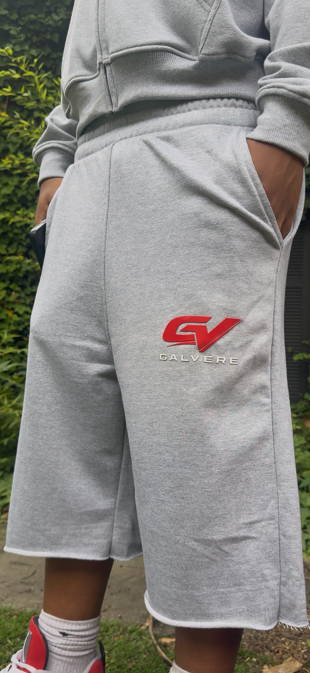 GV 3/4 Shorts - Black & Heather Grey