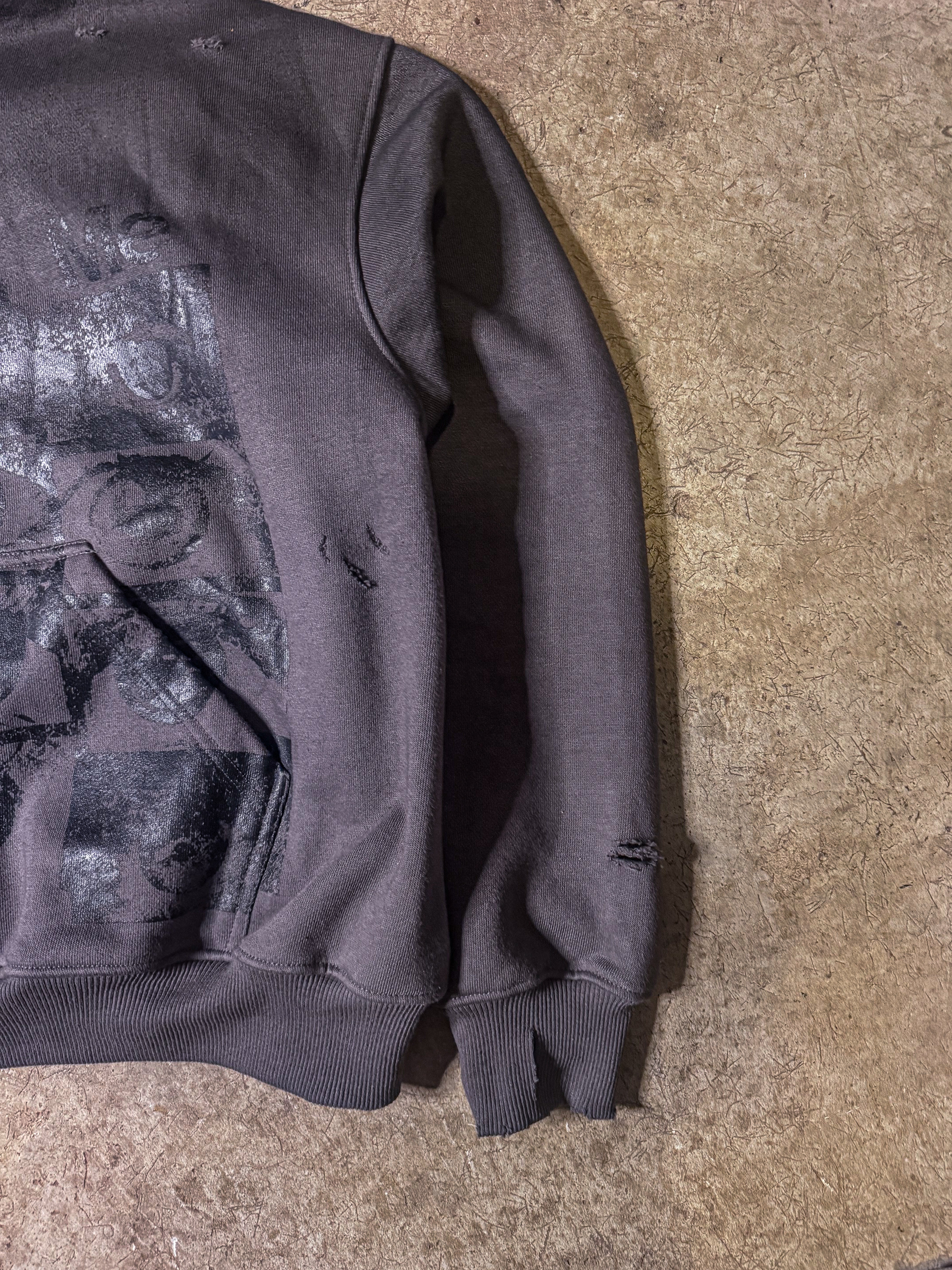 GRAPHITE “All Eyes On Me” HOODIE